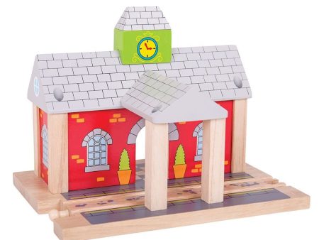 BigJigs Wooden Railway Station Online