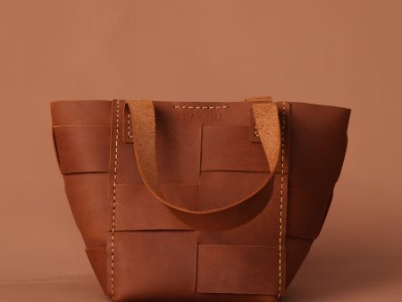 CARMEN BASKET BAG    CAMEL Online now