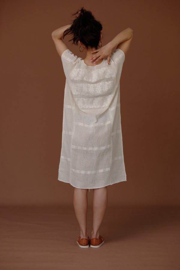 WOVEN HUIPIL DRESS   WHITE ON WHITE Cheap